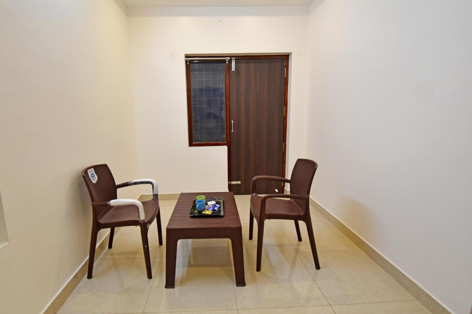 Cannan Residency Pūrnānkuppam Exterior foto
