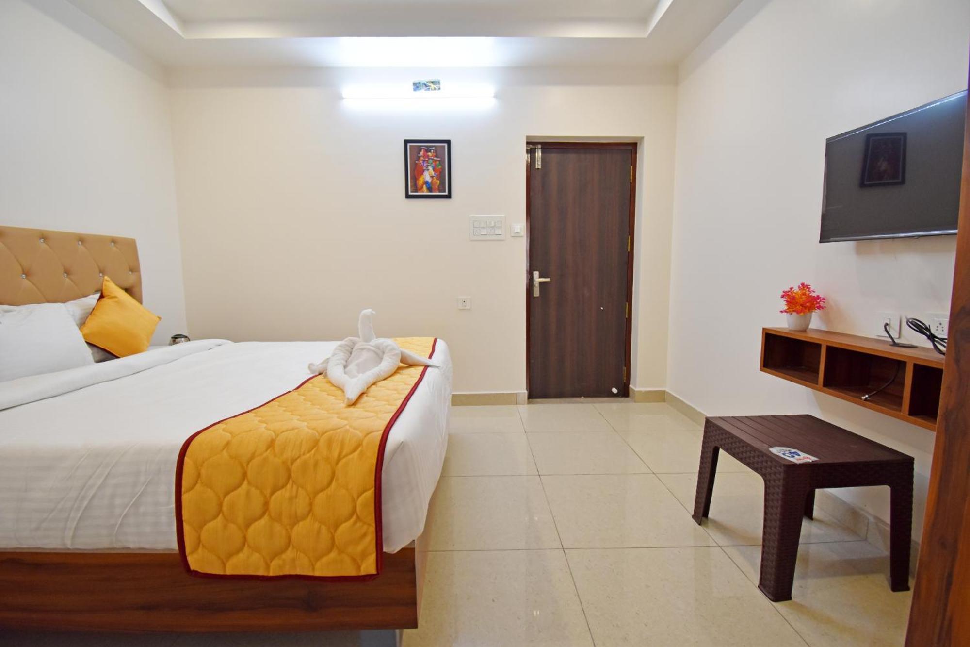 Cannan Residency Pūrnānkuppam Exterior foto
